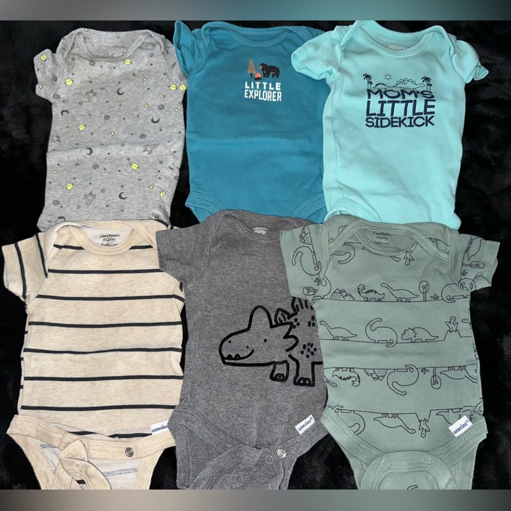 Newborn Short Sleeve Onesie Lot